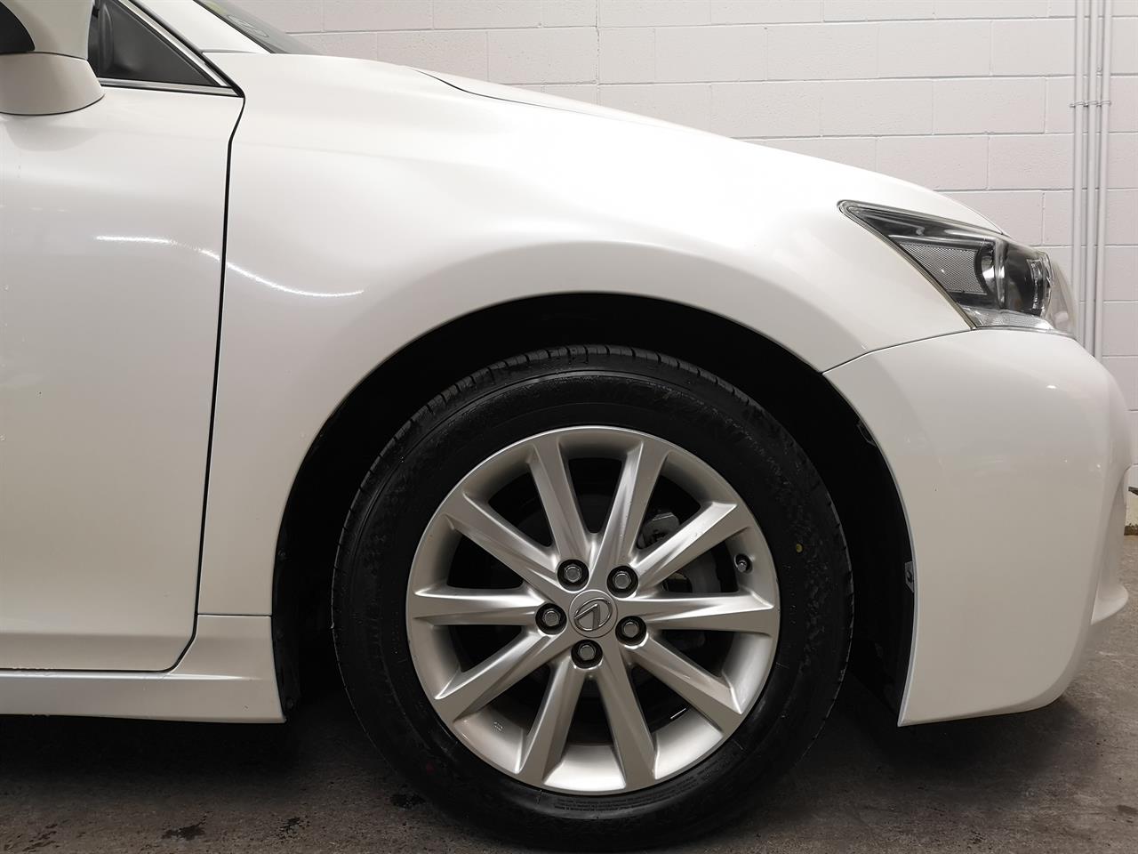 2013 Lexus CT 200H