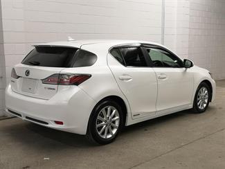 2013 Lexus CT 200H - Thumbnail