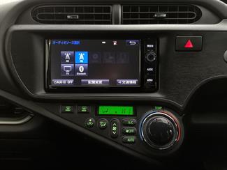 2014 Toyota Aqua - Thumbnail