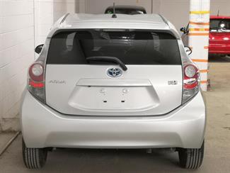 2014 Toyota Aqua - Thumbnail