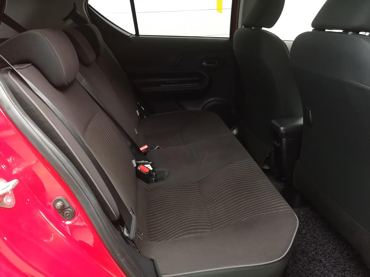 2016 Toyota Aqua