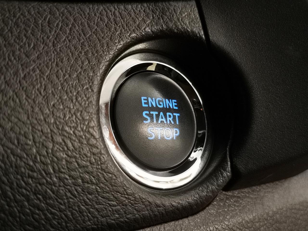 2017 Toyota Auris