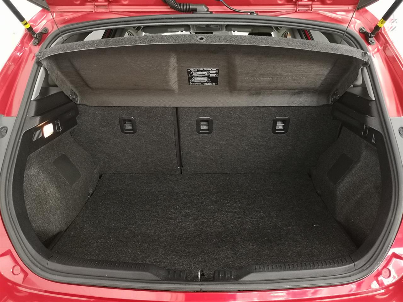 2017 Toyota Auris