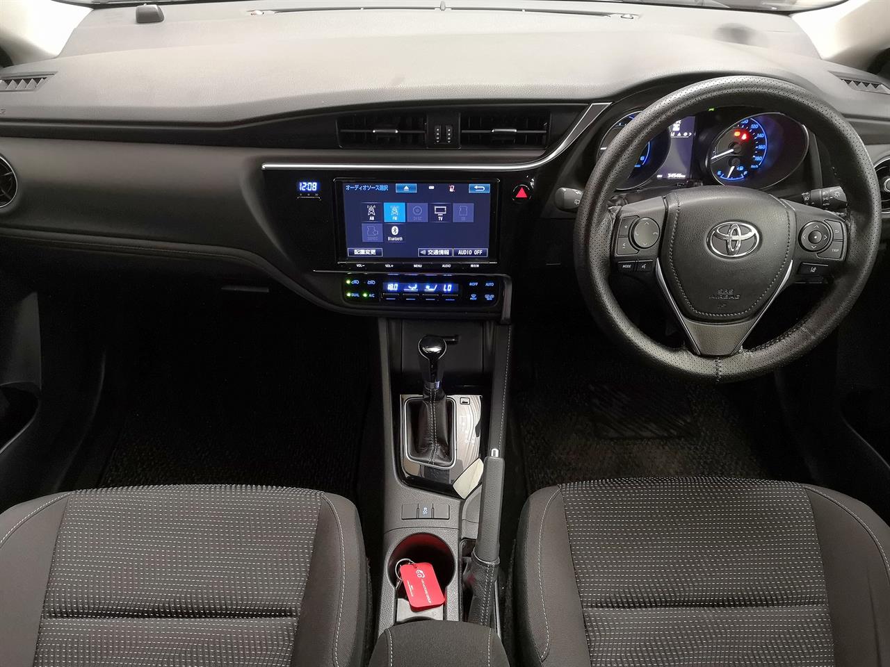 2017 Toyota Auris