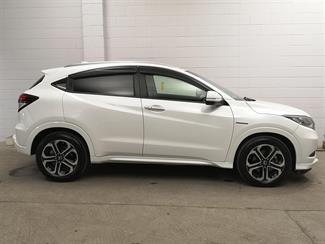2015 Honda Vezel - Thumbnail