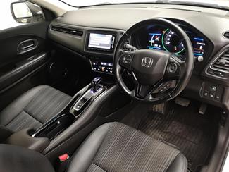 2015 Honda Vezel - Thumbnail