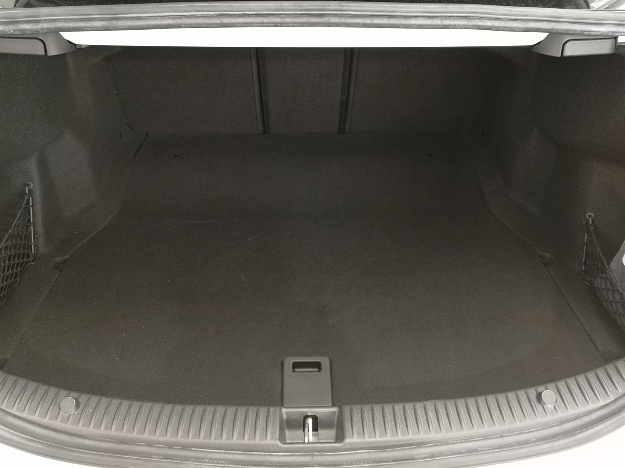 2014 Mercedes-Benz C 200