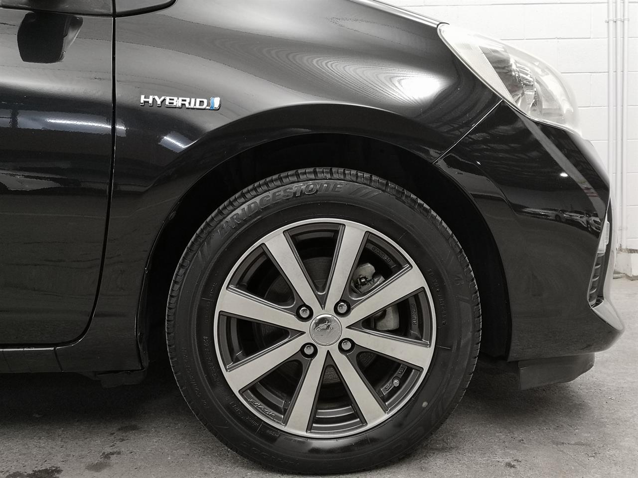 2013 Toyota Aqua