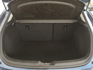 2017 Mazda Axela - Thumbnail