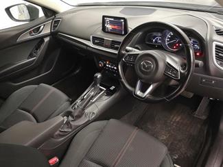 2017 Mazda Axela - Thumbnail