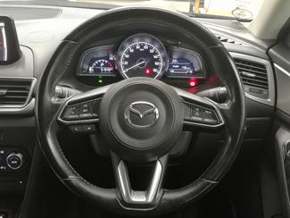 2017 Mazda Axela - Thumbnail