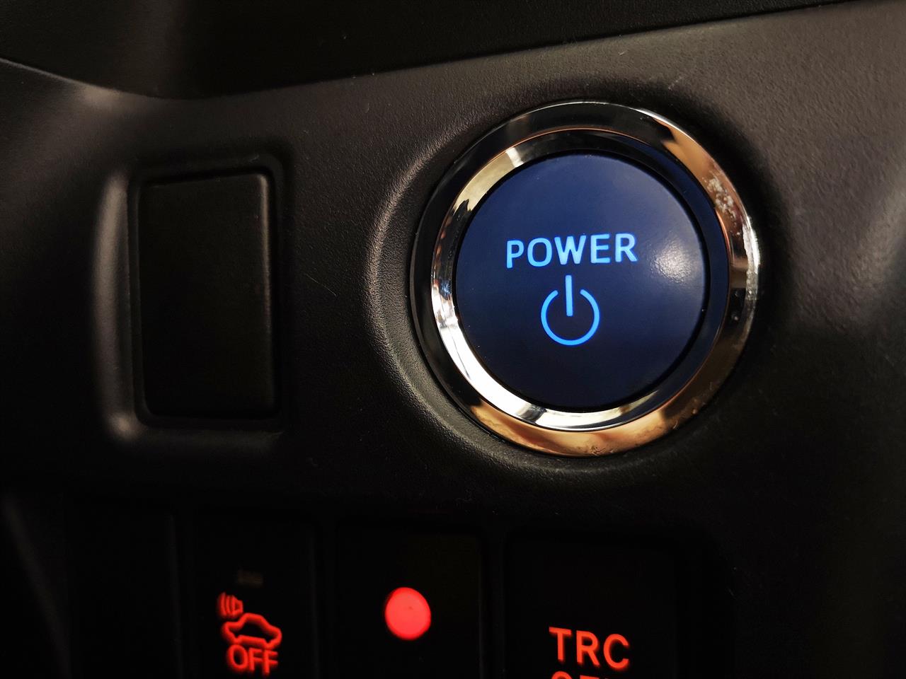 2015 Toyota Noah