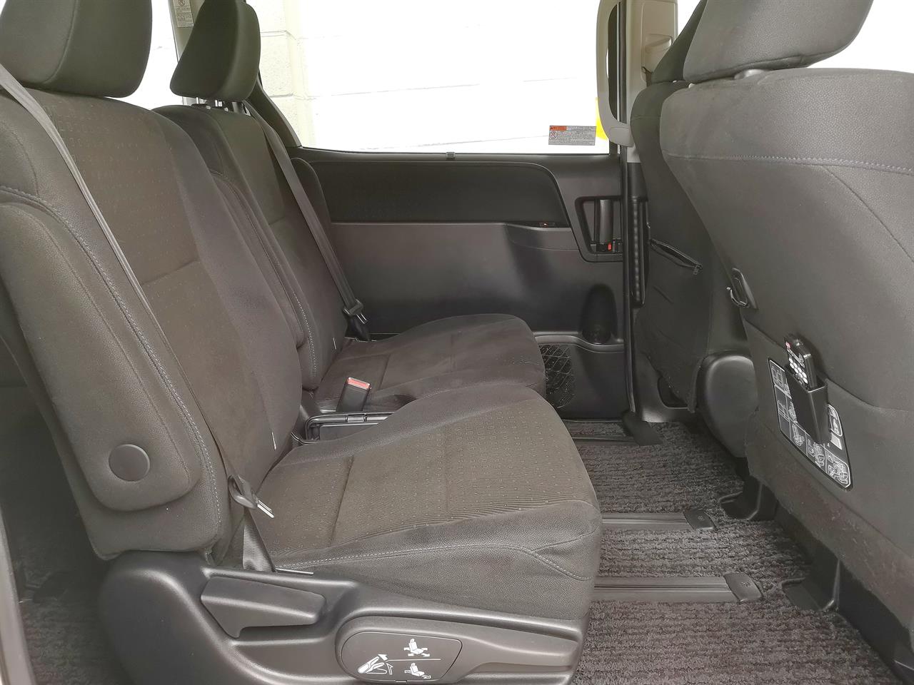2015 Toyota Noah