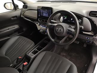 2022 Toyota Aqua - Thumbnail