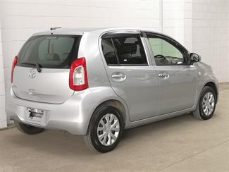 2015 Toyota Passo - Thumbnail