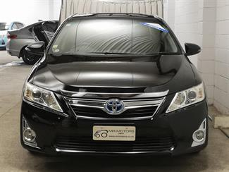 2013 Toyota Camry - Thumbnail