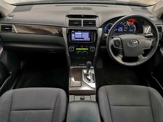2013 Toyota Camry - Thumbnail