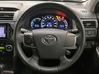 2013 Toyota Camry - Thumbnail