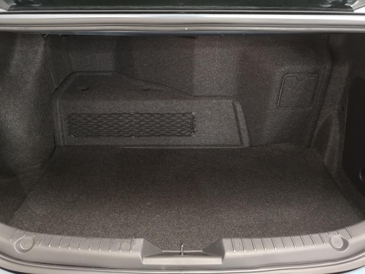2015 Mazda Axela