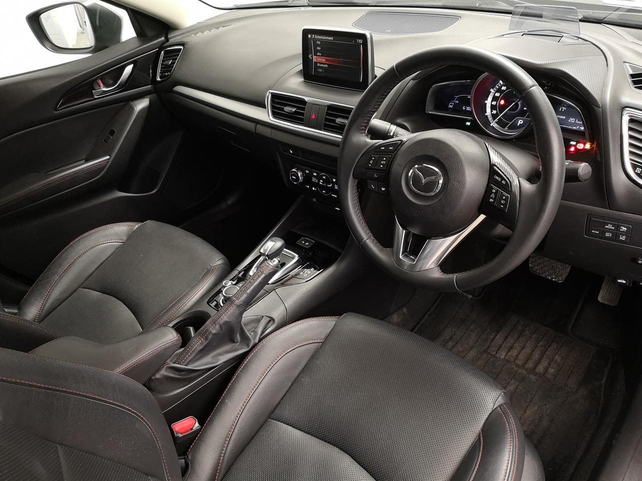 2015 Mazda Axela