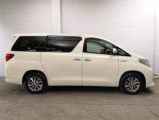 2012 Toyota Alphard - Thumbnail