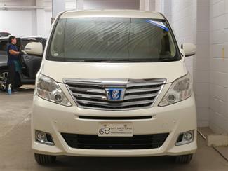 2012 Toyota Alphard - Thumbnail