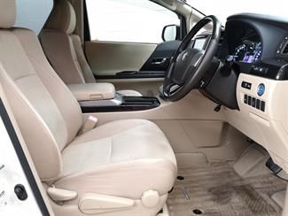 2012 Toyota Alphard - Thumbnail