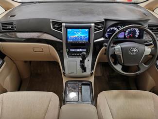 2012 Toyota Alphard - Thumbnail