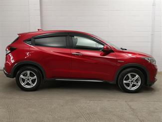 2017 Honda Vezel - Thumbnail