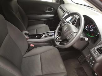 2017 Honda Vezel - Thumbnail