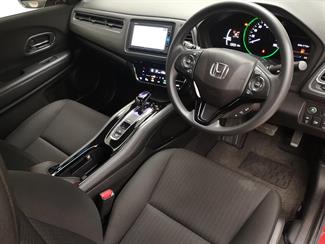 2017 Honda Vezel - Thumbnail