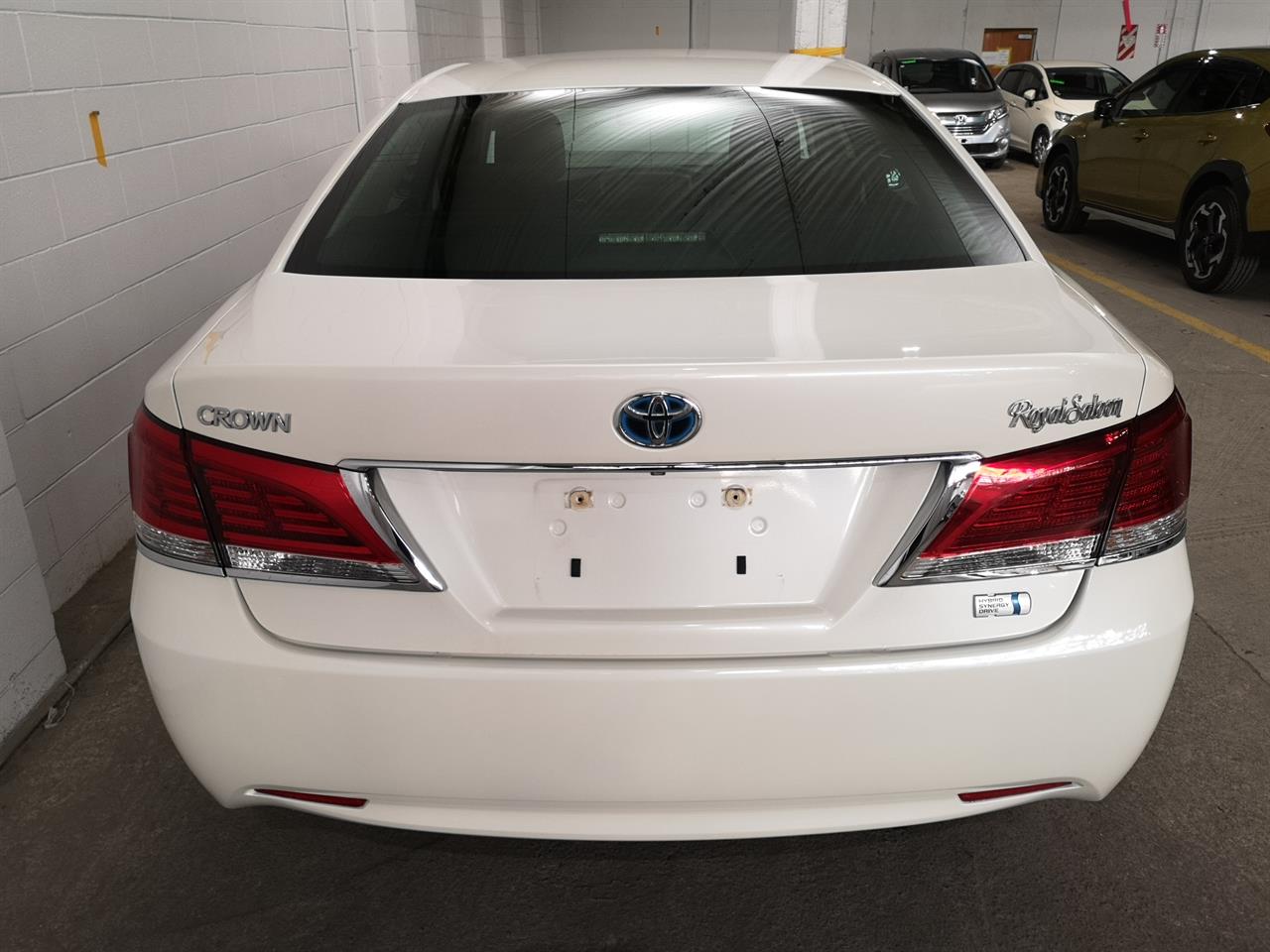 2013 Toyota Crown