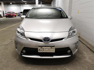 2013 Toyota Prius - Thumbnail