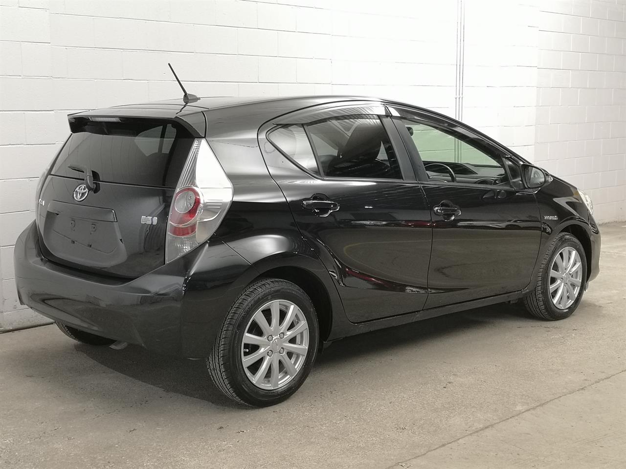2014 Toyota Aqua