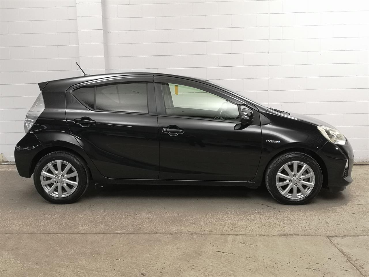 2014 Toyota Aqua