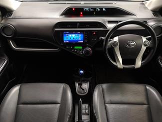 2014 Toyota Aqua - Thumbnail