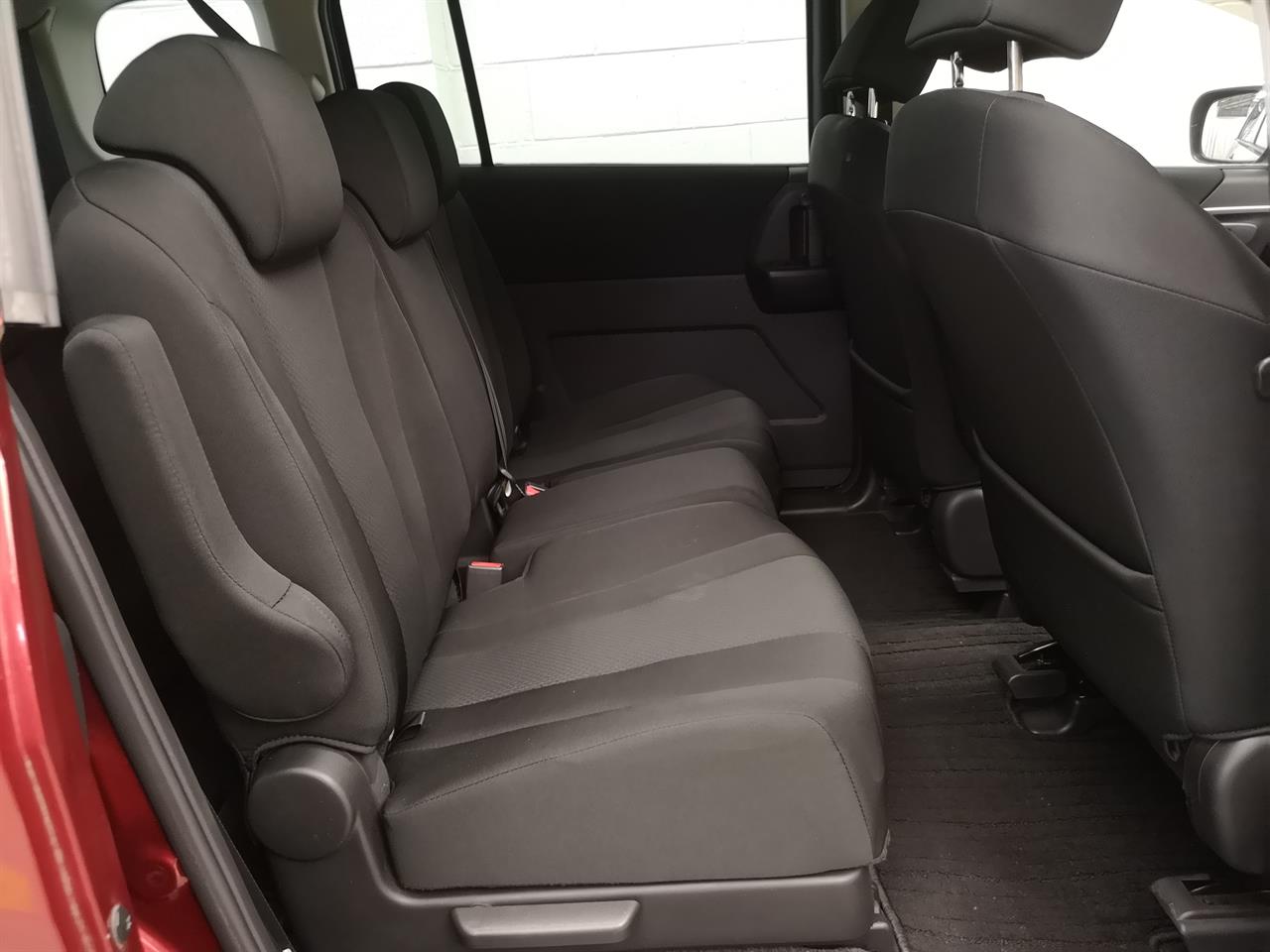 2013 Mazda Premacy