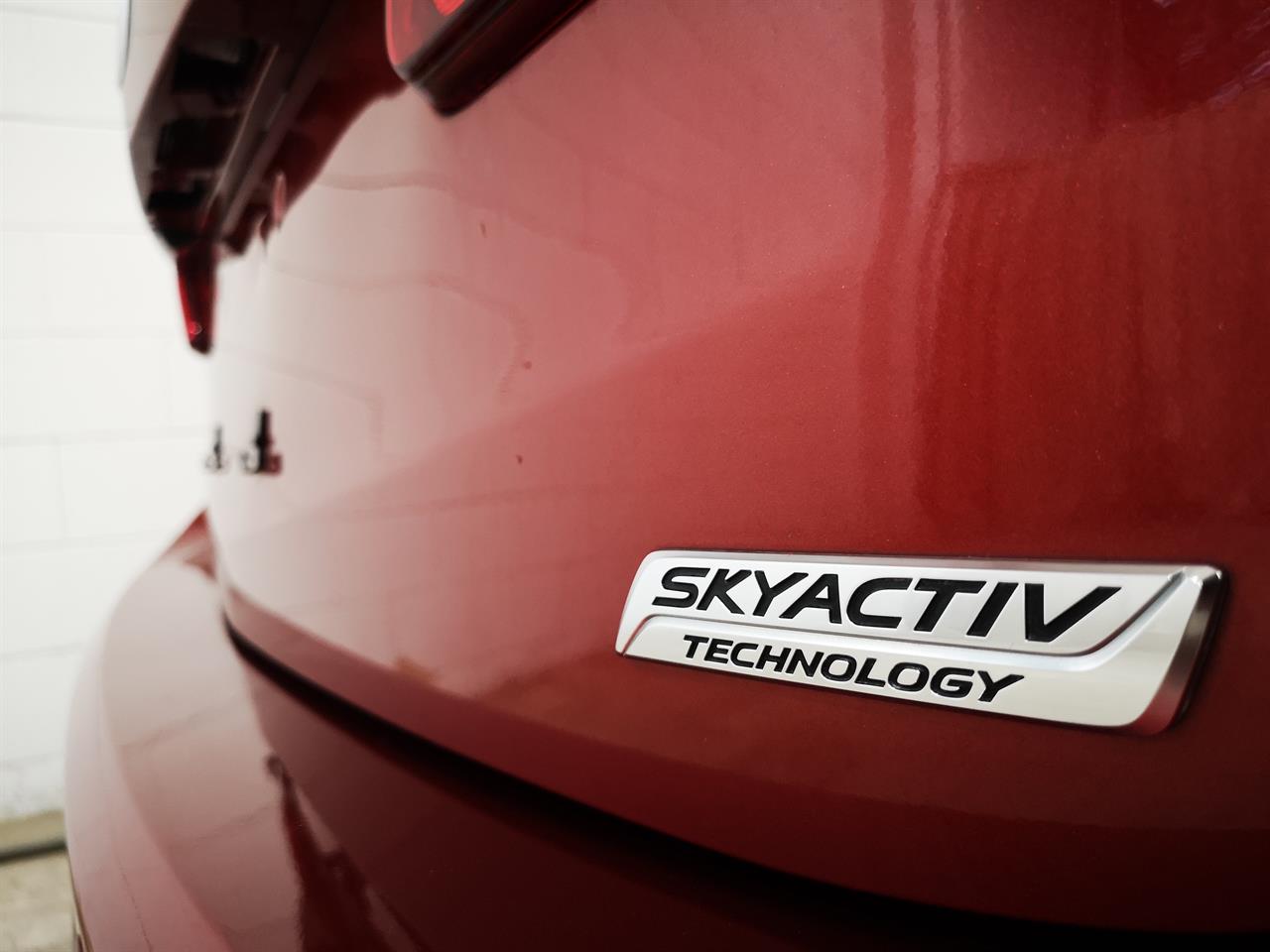 2013 Mazda Premacy