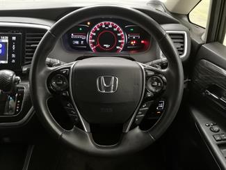 2016 Honda Odyssey - Thumbnail