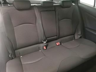 2021 Toyota Prius - Thumbnail