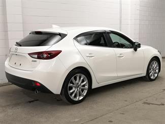 2016 Mazda Axela - Thumbnail
