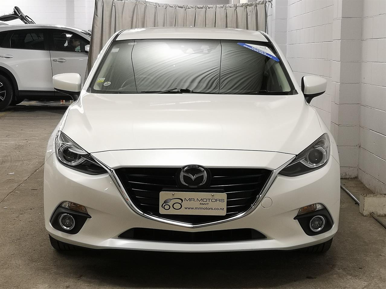 2016 Mazda Axela