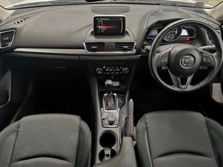 2016 Mazda Axela - Thumbnail
