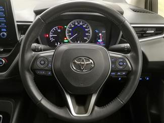 2020 Toyota Corolla - Thumbnail