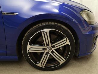 2014 Volkswagen Golf R - Thumbnail