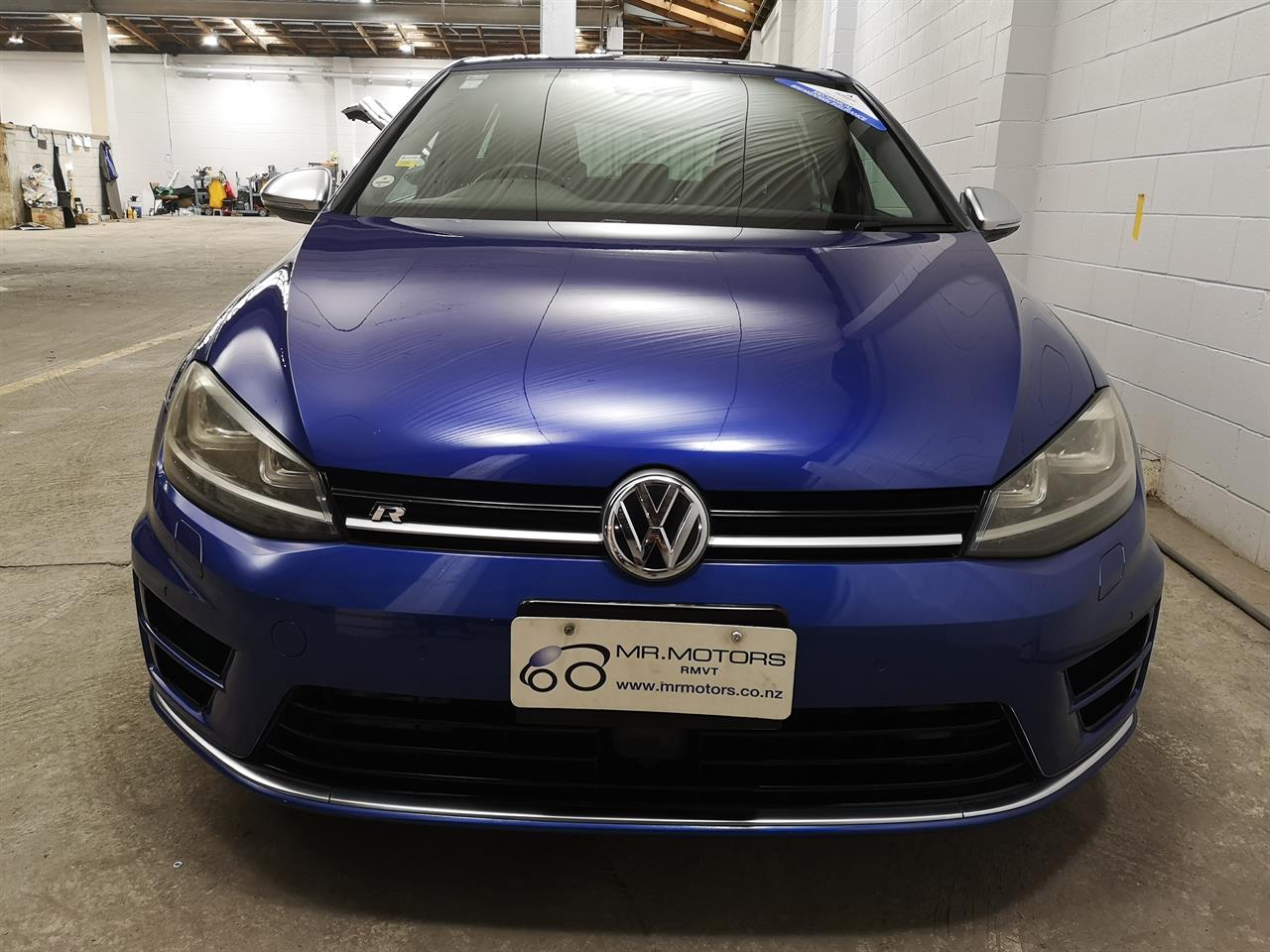 2014 Volkswagen Golf R