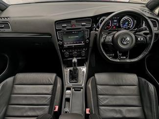 2014 Volkswagen Golf R - Thumbnail