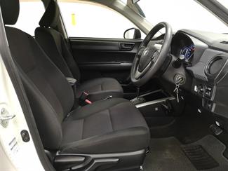 2015 Toyota Corolla - Thumbnail