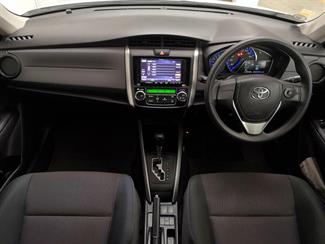 2015 Toyota Corolla - Thumbnail
