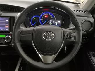 2015 Toyota Corolla - Thumbnail